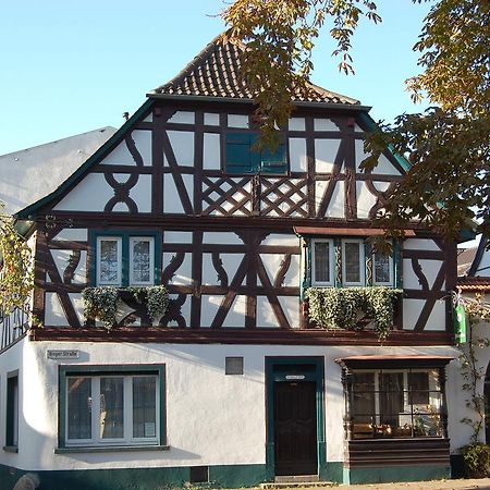 Hotel Gruener Baum Bretzenheim Exterior foto