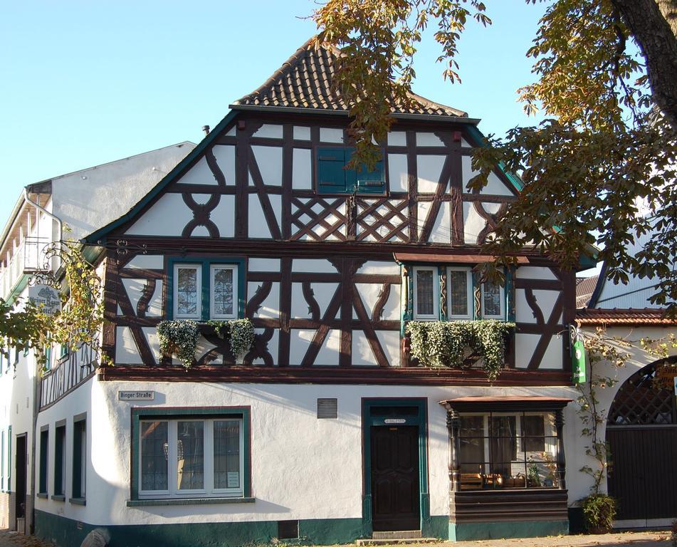 Hotel Gruener Baum Bretzenheim Exterior foto